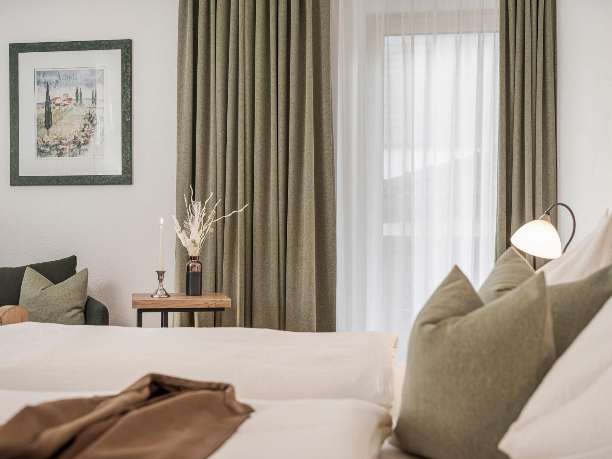 Hotel Haus Christine Ried im Zillertal Zewnętrze zdjęcie