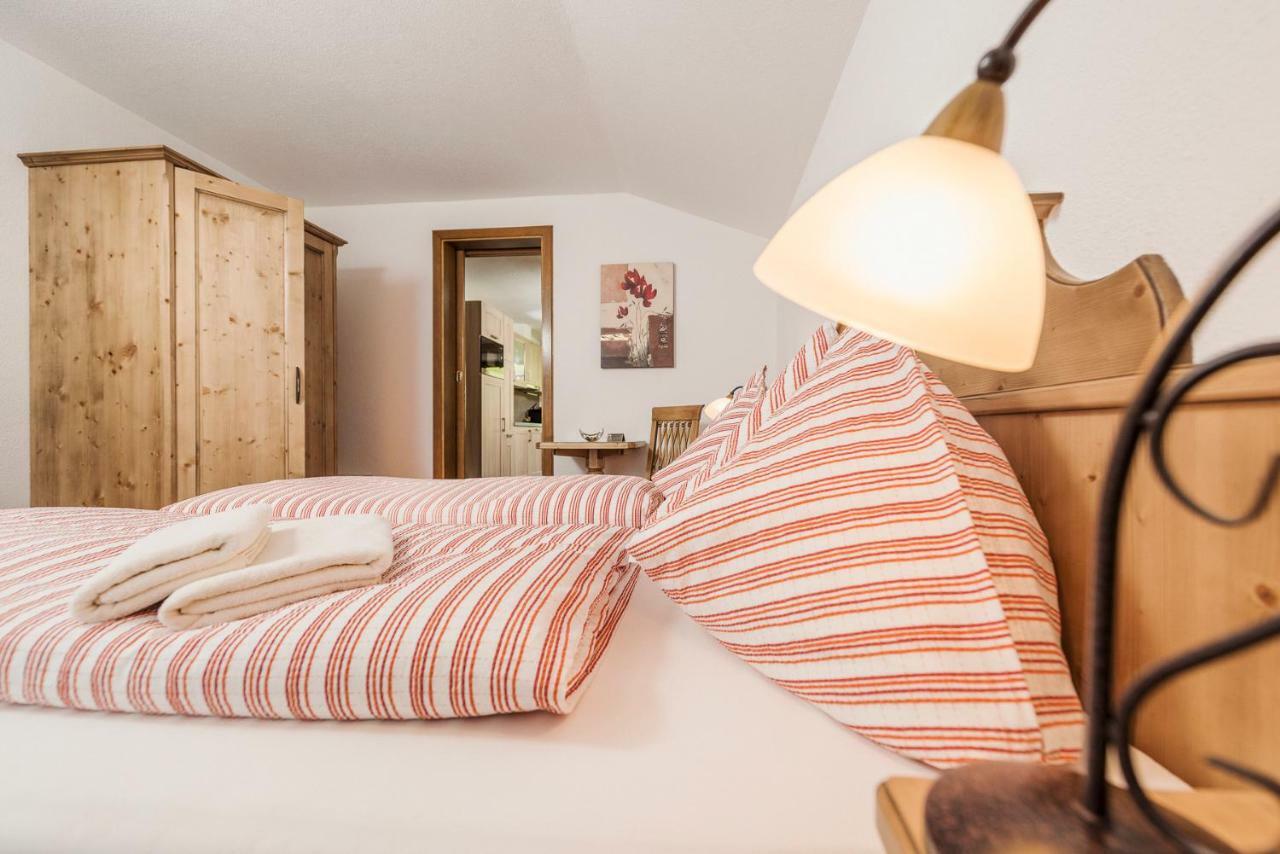 Hotel Haus Christine Ried im Zillertal Zewnętrze zdjęcie